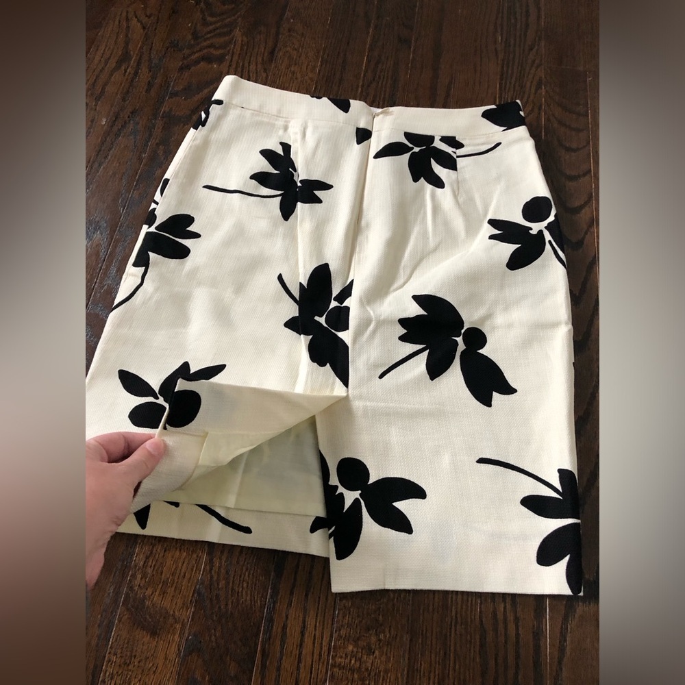 J. Crew Women’s 0 Black/Ivory The Pencil Skirt Knee-Length Cotton Floral Skirt - Picture 10 of 11
